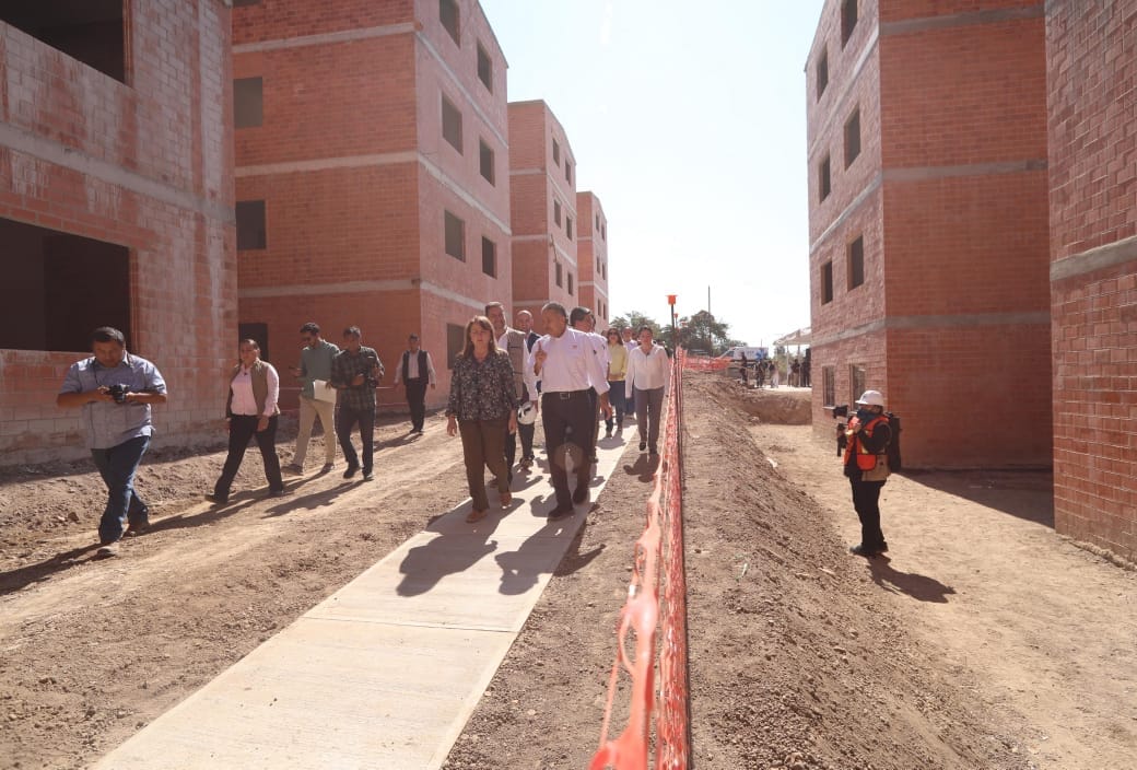 Construyen Morelos y federación viviendas dignas para trabajadores