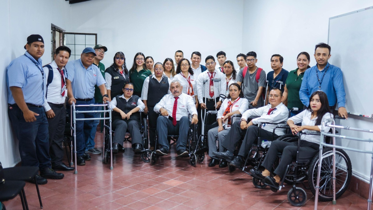 Promueve SEDIF respeto a derechos de las personas con discapacidad