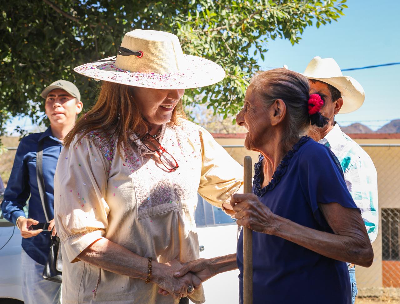 Gobernadora impulsa desarrollo integral en la sierra de Huautla