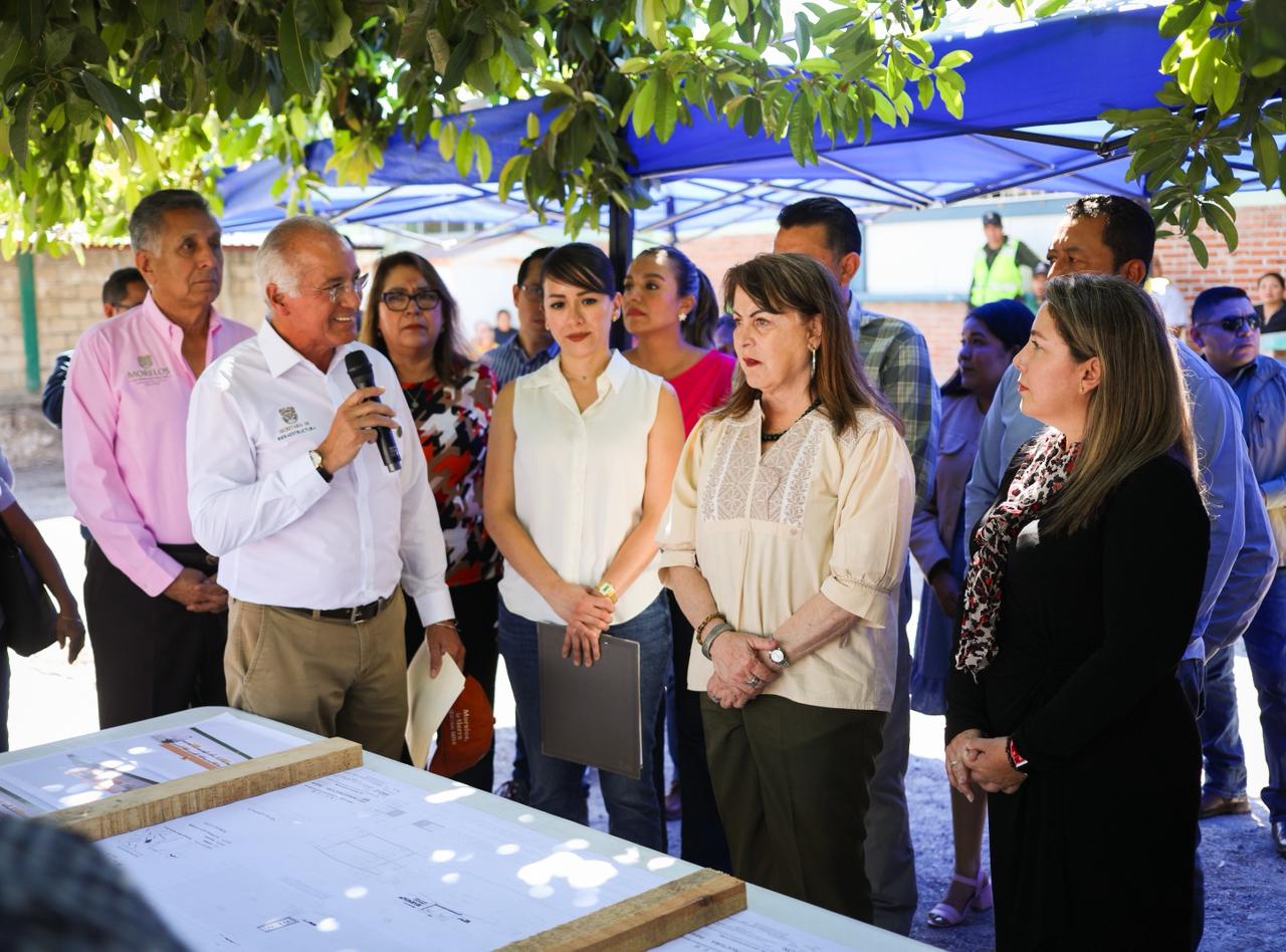 Entrega y supervisa Margarita González Saravia obras de saneamiento y educación en la región sur poniente