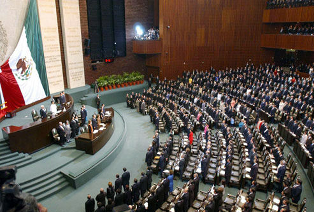 Elecciones borran 21 partidos en dos décadas