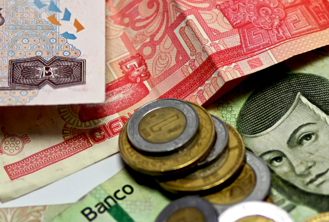 Pierde peso 21% de su valor en un año