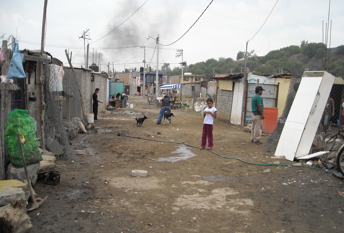 ¿Por qué México es el único país de América Latina que no reduce la pobreza?