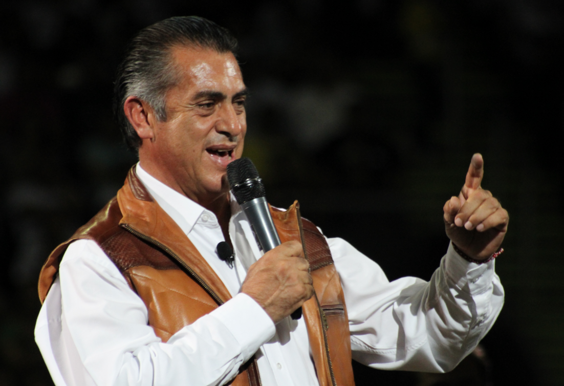 Despedirán a 260 burócratas en Nuevo León