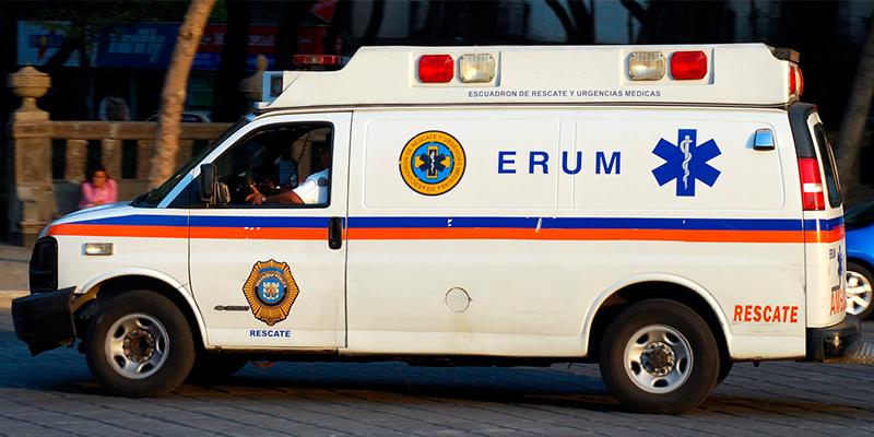 Una mujer se aventó de un edificio durante el sismo