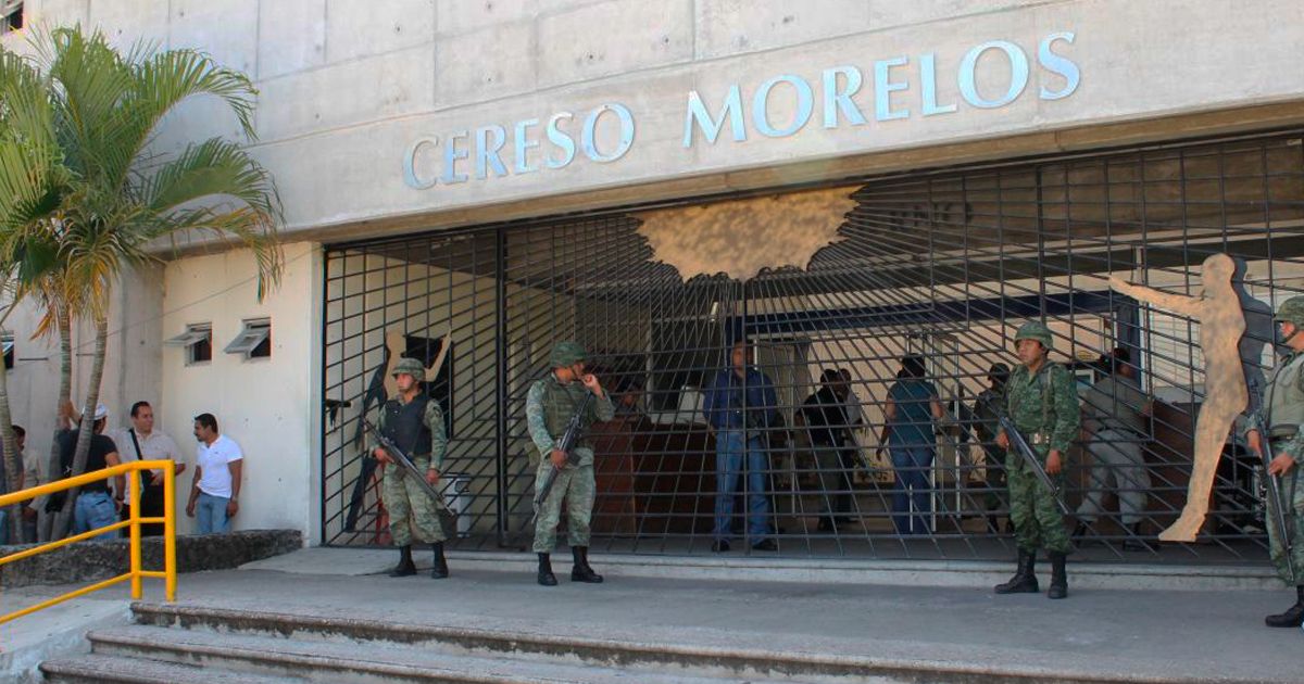 Debe ser inminente salida del director de penal Atlacholoaya