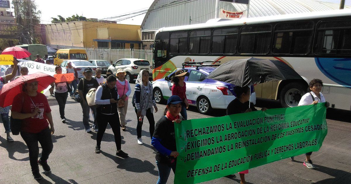 Morelos; primer estado en reinstalar y pagar a profesores cesados