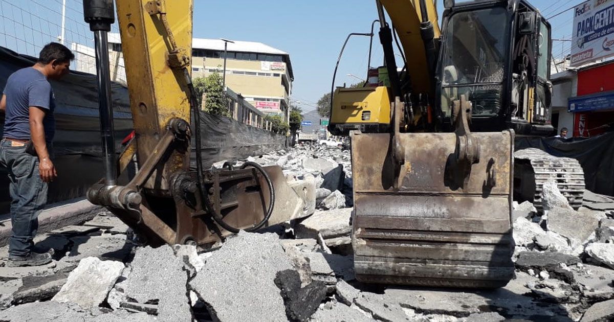 Remodelan calles en Jojutla