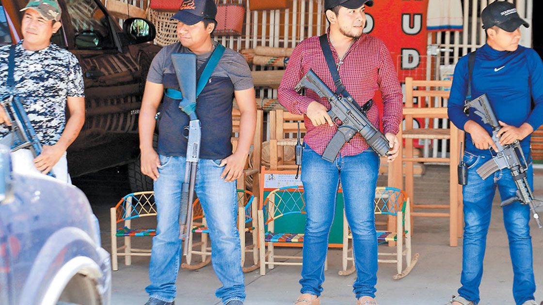 Buscan que autodefensas dejen de operar en Tlaquiltenango