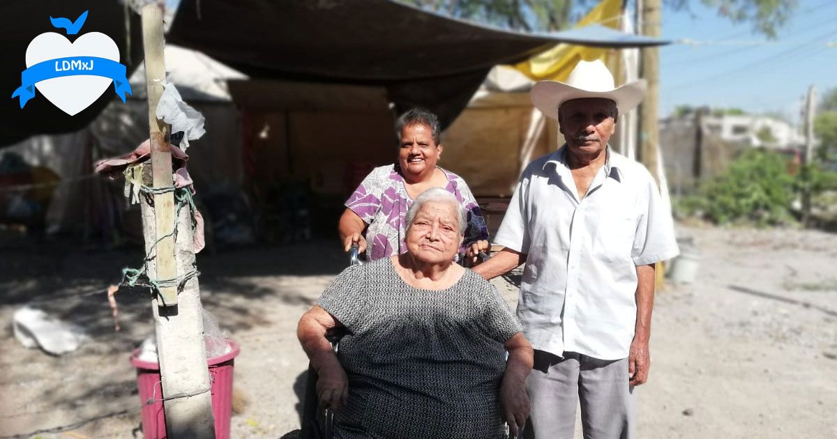Estudiantes morelenses construyen casa para afectados en Jojutla