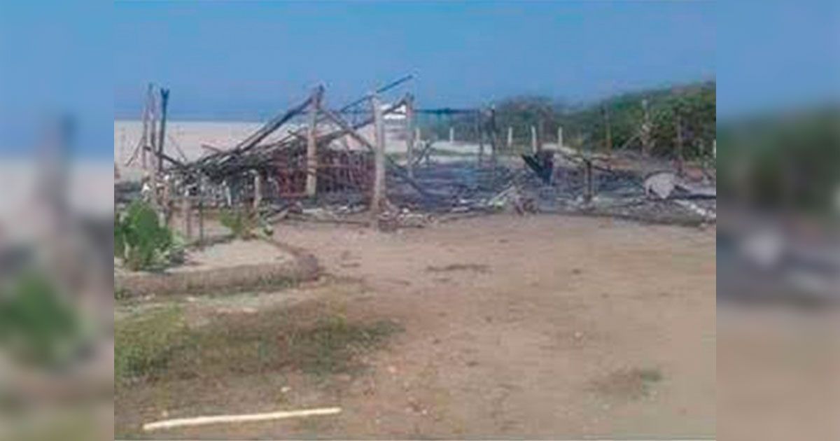 Queman campamento tortuguero en Oaxaca