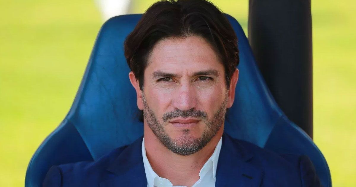 Corren a Marioni de Pumas