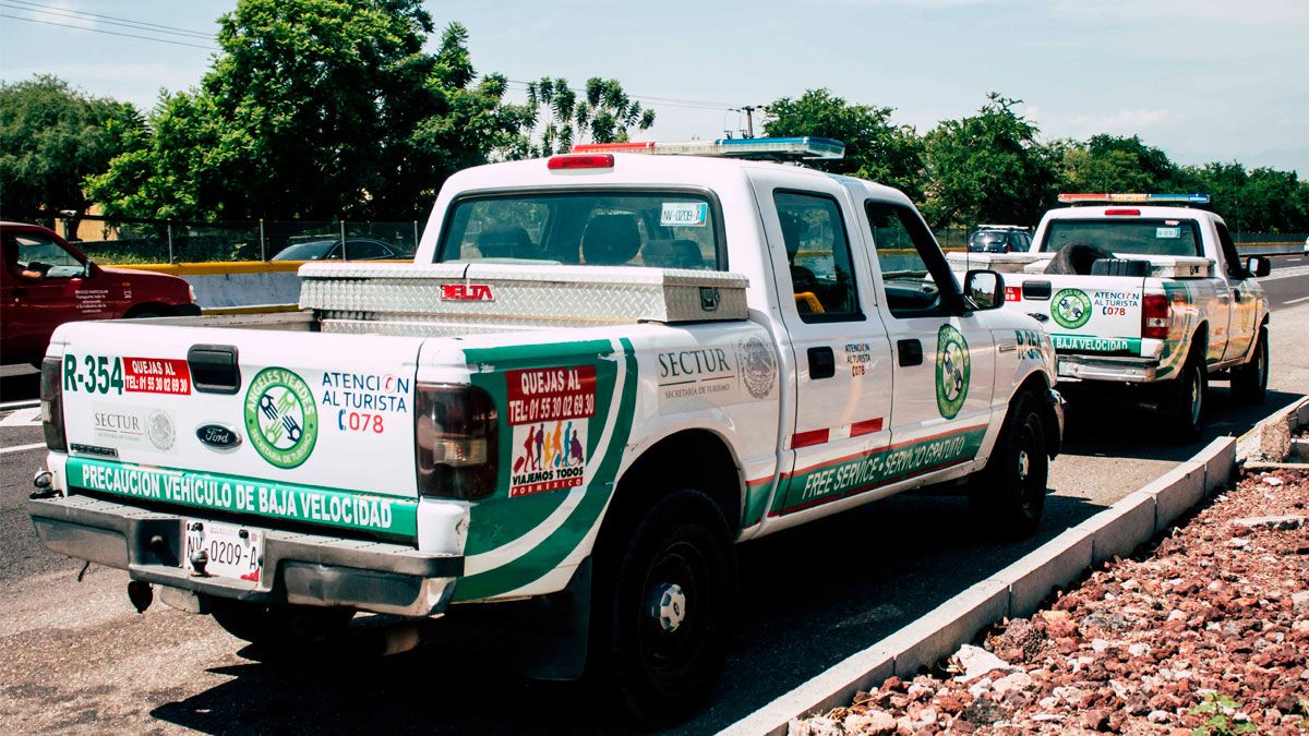 Brinda Ángeles Verdes auxilio vial a turistas en carreteras de Morelos