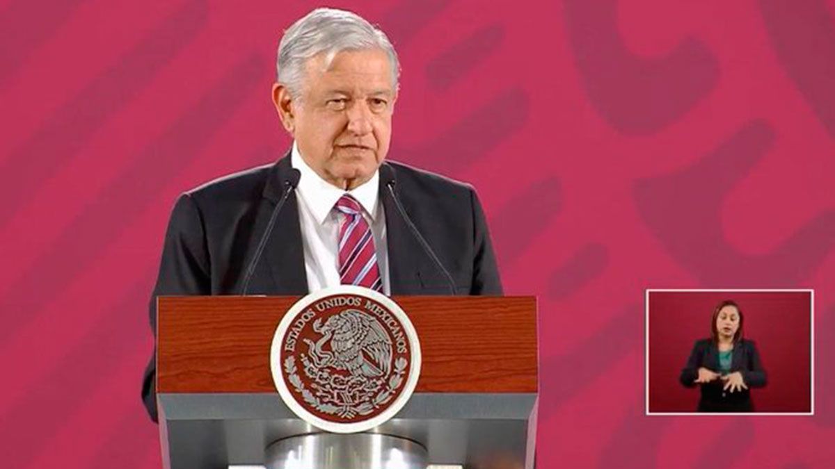 Encuentra AMLO “camarita” que lo espiaba