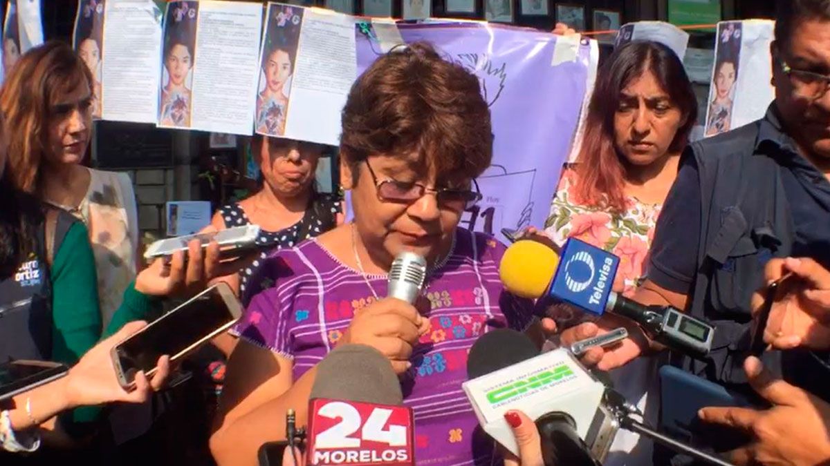 Feministas retiran su plantón