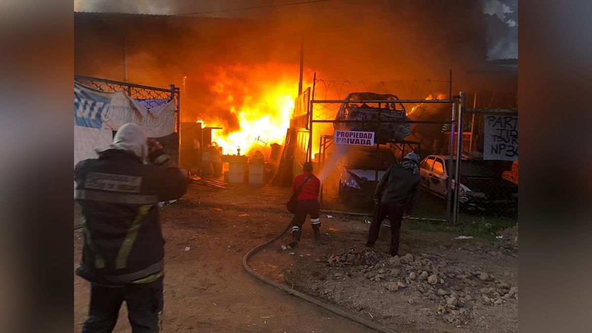 24 Morelos Incendio en bodega de Yautepec