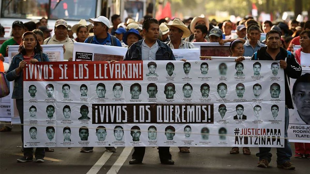 24 Morelos Los 43 Ayotzinapa