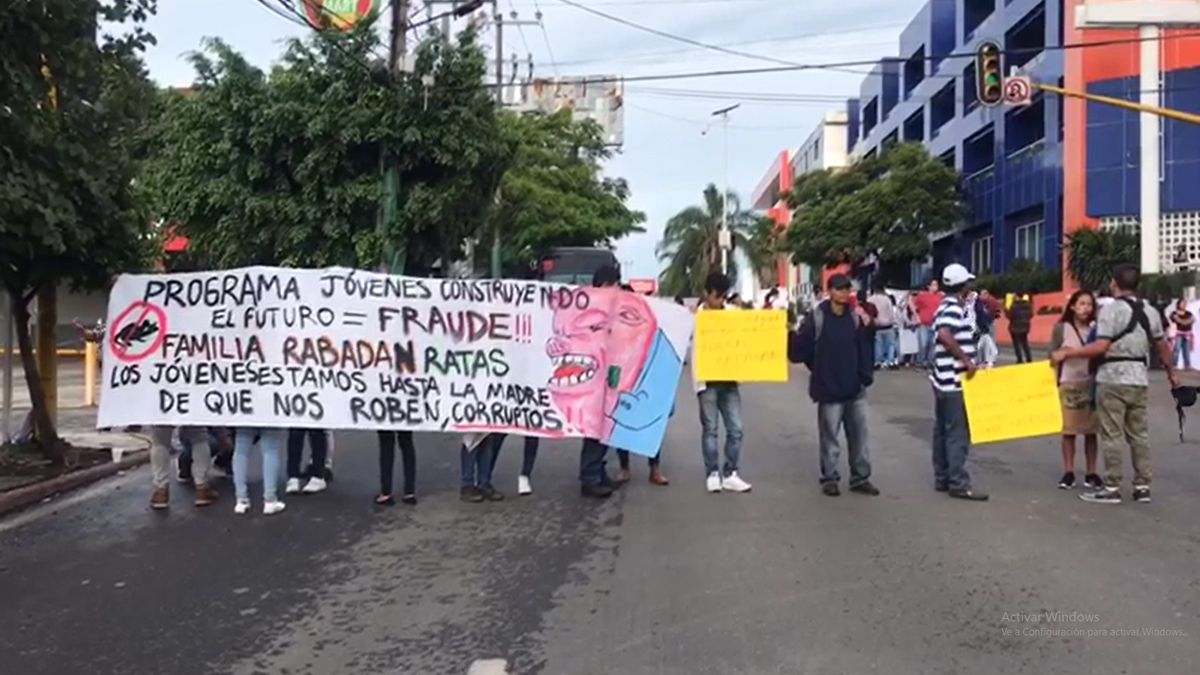 24 Morelos Manifestación de Jóvenes
