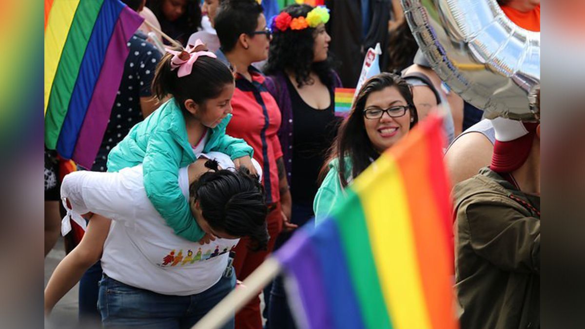 24 Morelos Adopción homoparental