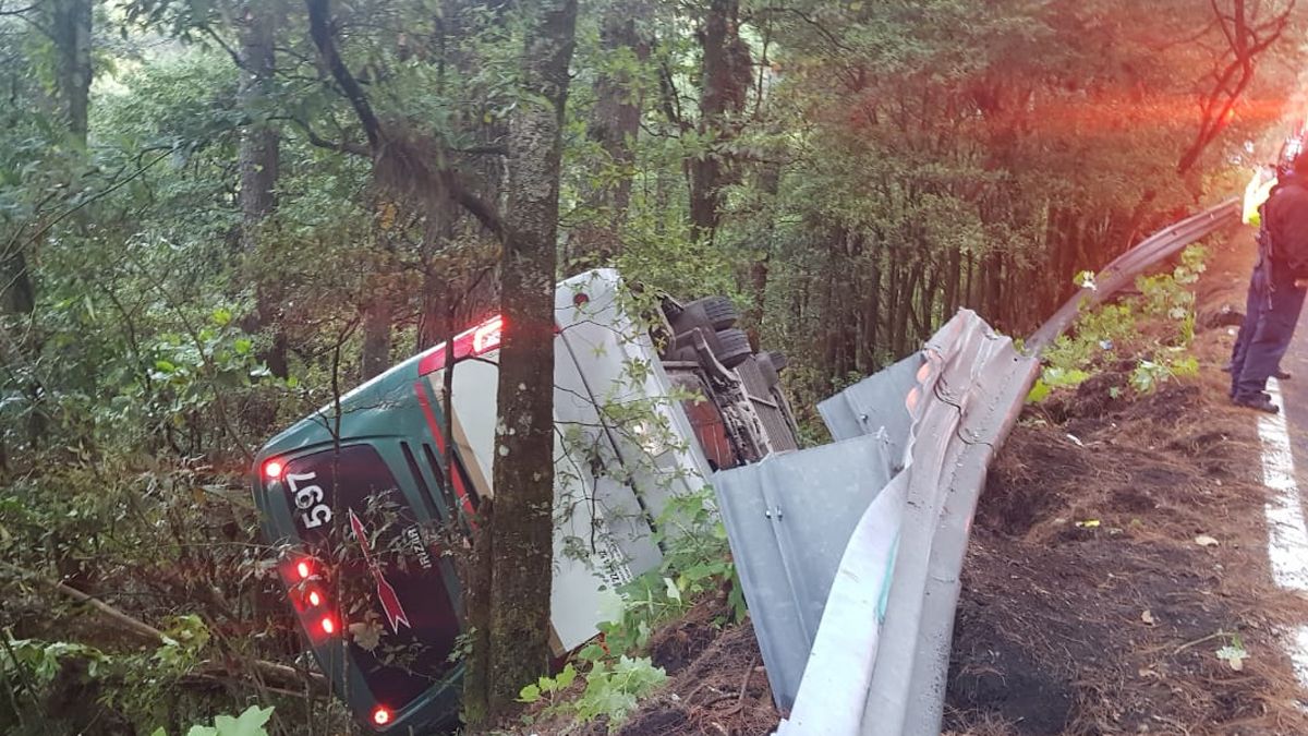 24 Morelos Autobús volcado