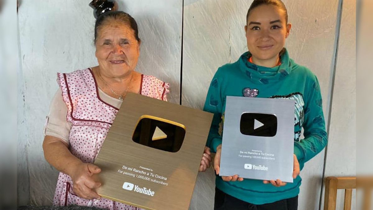 24 Morelos Doña Ángela Youtuber