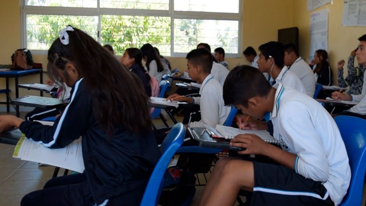 Tras lluvias se mantienen actividades en escuelas de Morelos