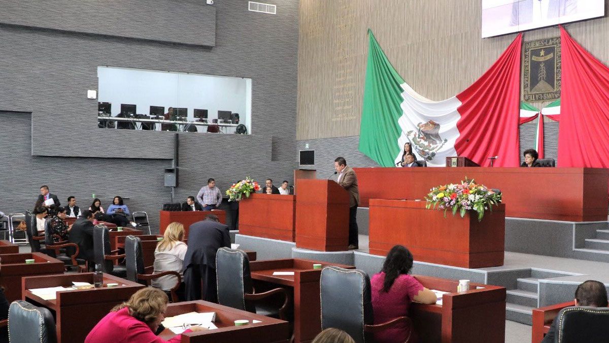 Califica diputada como “ilegal y espuria” Junta Política del Congreso