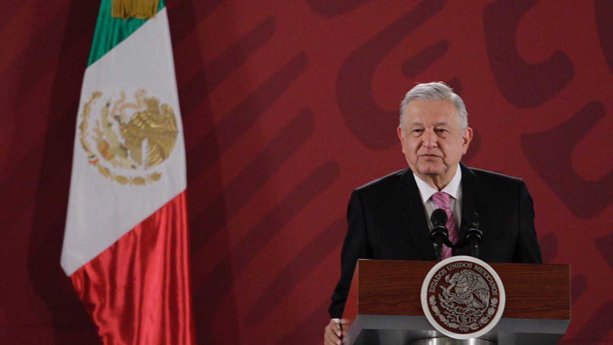 Presenta AMLO avances en Santa Lucía