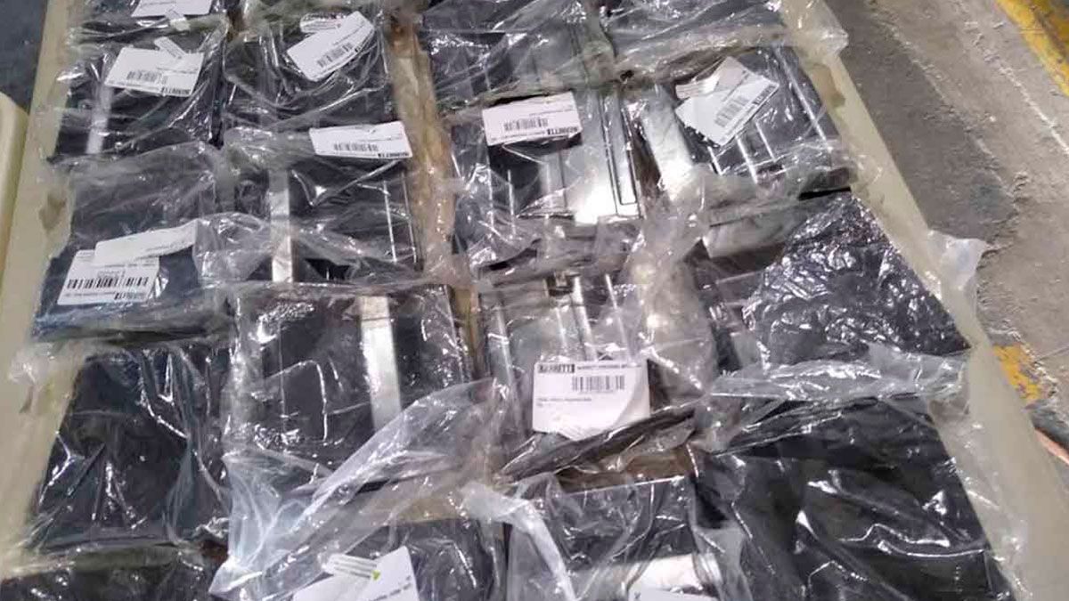 Decomisan cargamento de armas en Sonora