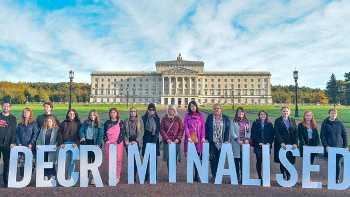 Sí al matrimonio gay y aborto en Irlanda del Norte