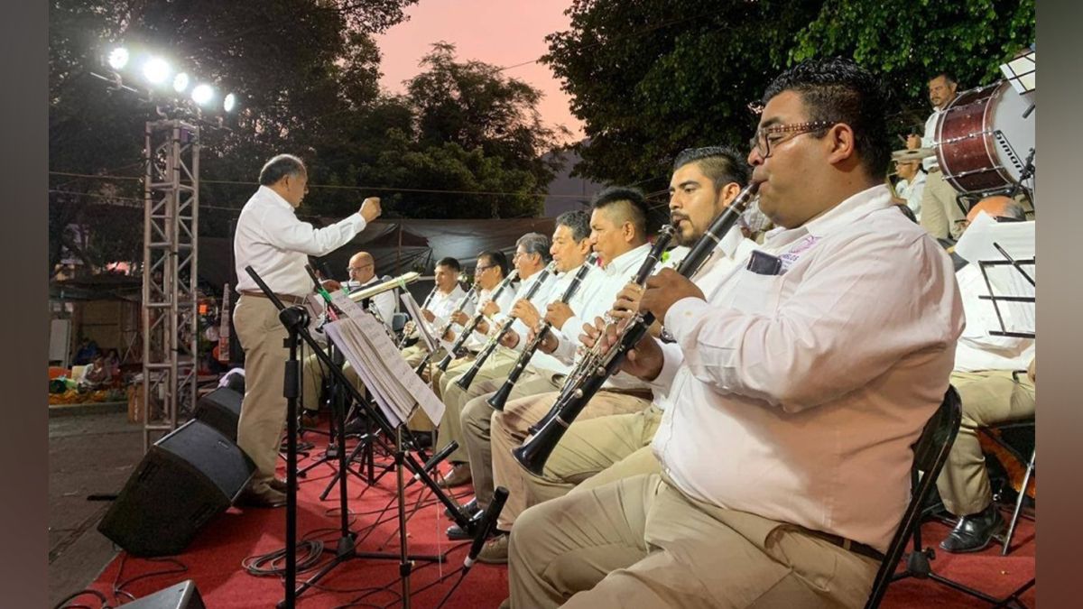 24 Morelos Banda de Viento Música