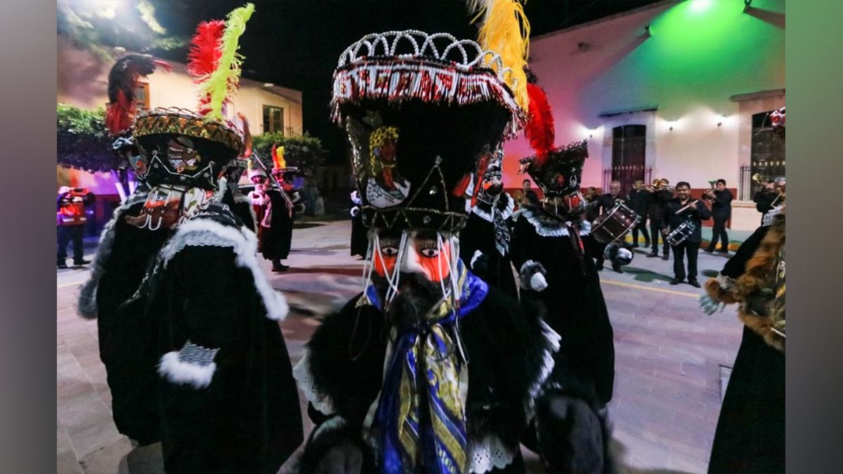 24 Morelos Chinelos en San Luis Potosí