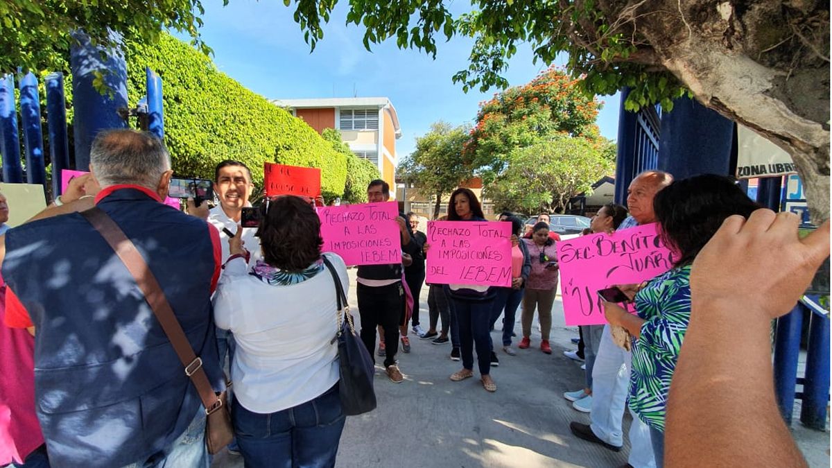 24 Morelos Protesta de maestros Jojutla