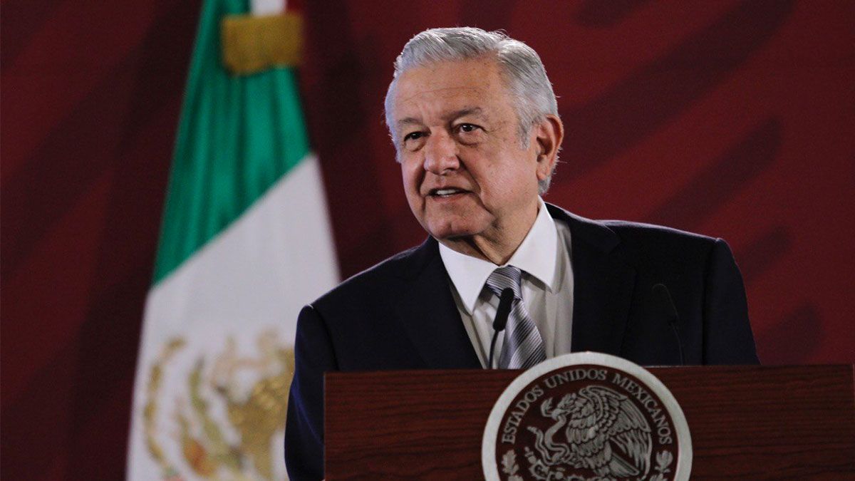 Promete AMLO no endeudar al país con próximas obras