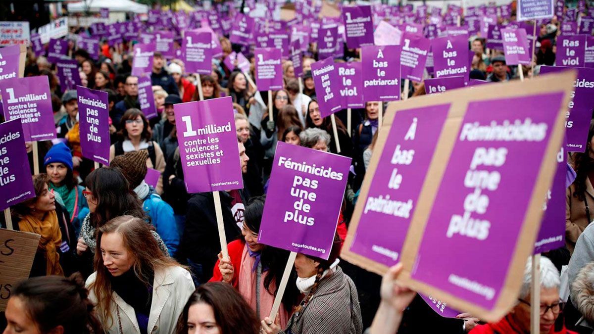 Francia dice “basta” a la violencia contra la mujer
