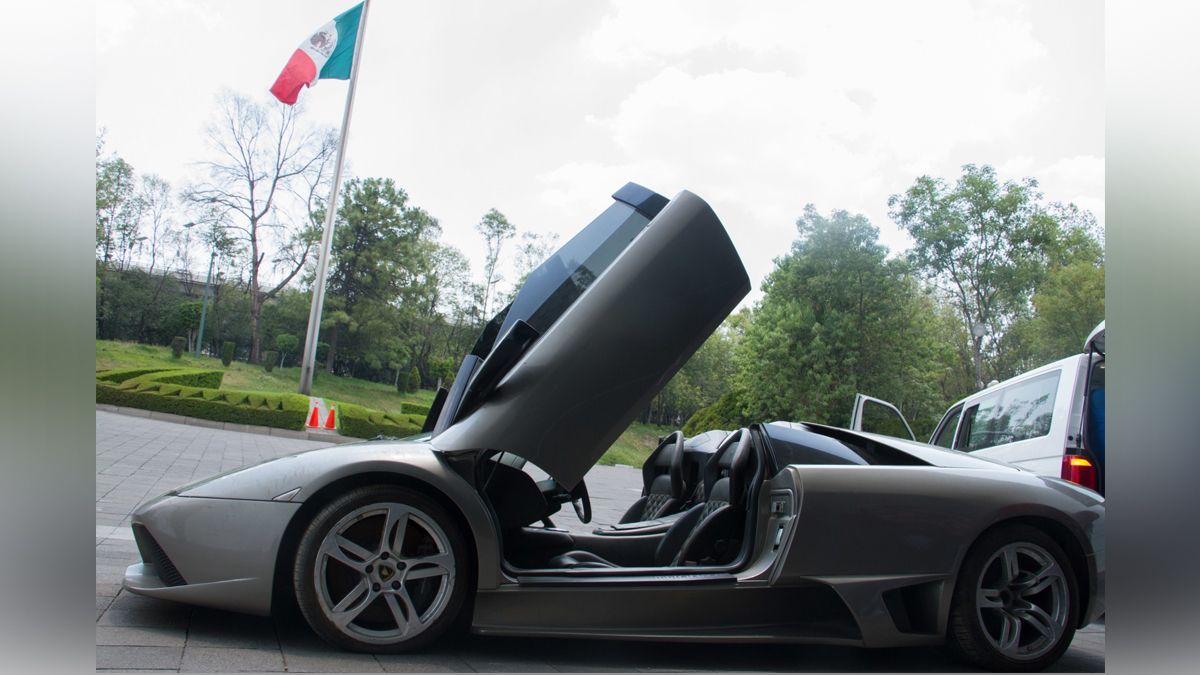 24 Morelos Auto de Lujo