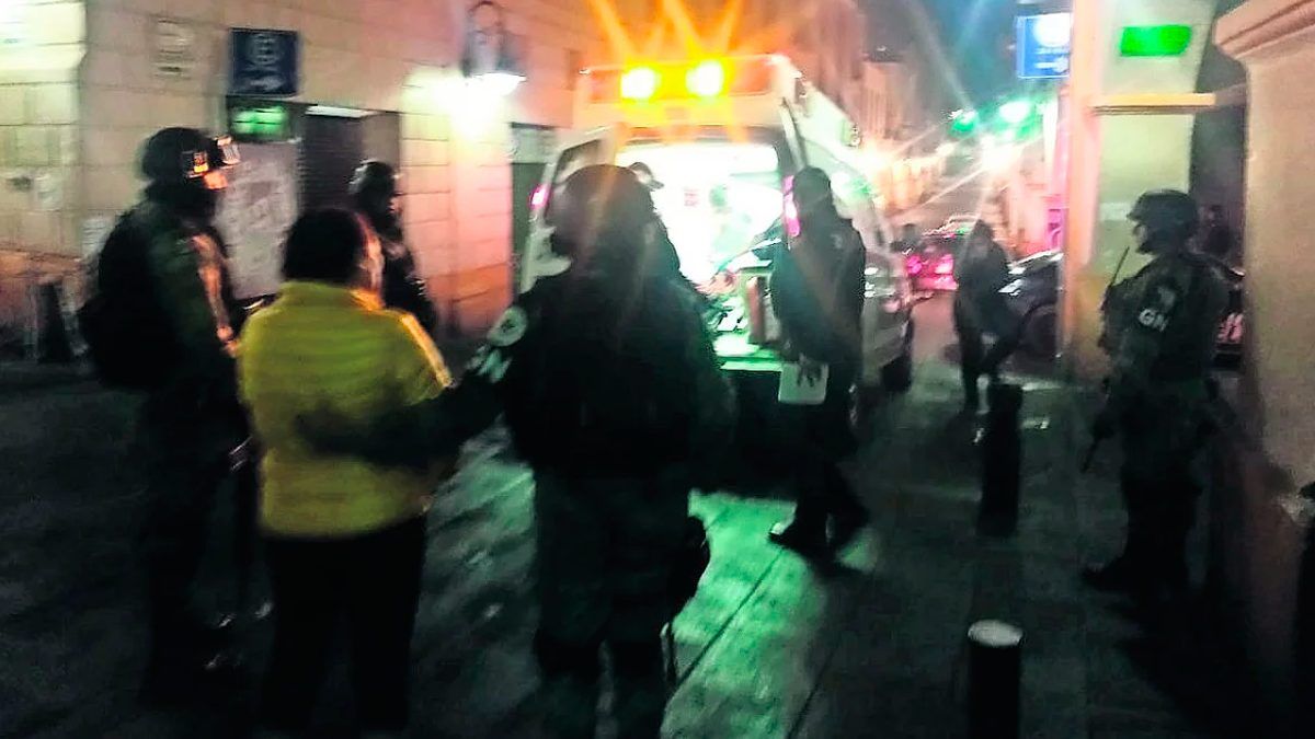 Vinculan a proceso a dos hombres por asesinato de mujer en bar de Cuernavaca