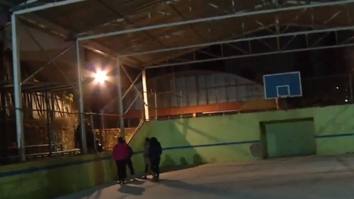 24 Morelos Muere joven electrocutado en Iztapalapa