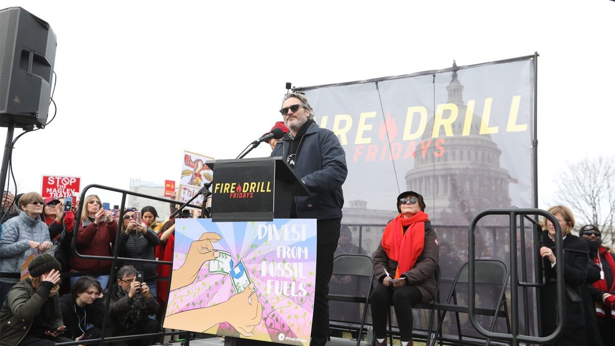 24 Morelos Joaquin Phoenix