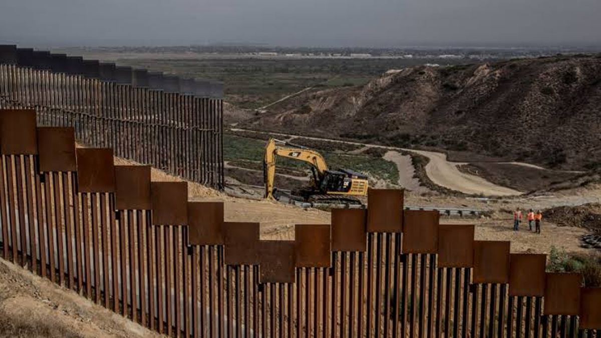 24 Morelos Muro Fronterizo