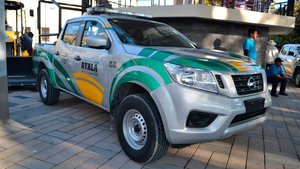Recibe Ayala 9 unidades vehiculares para reforzar servicios públicos