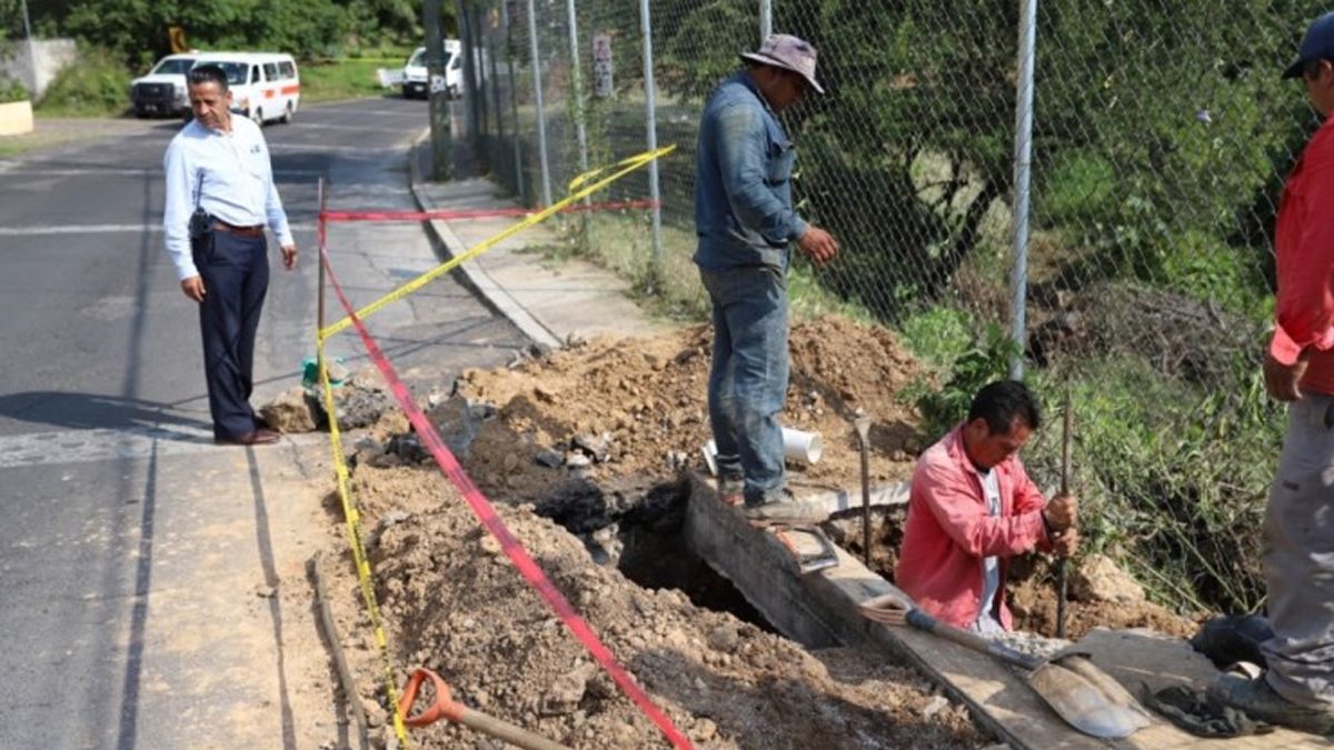24 Morelos Puente CUernavaca Obras