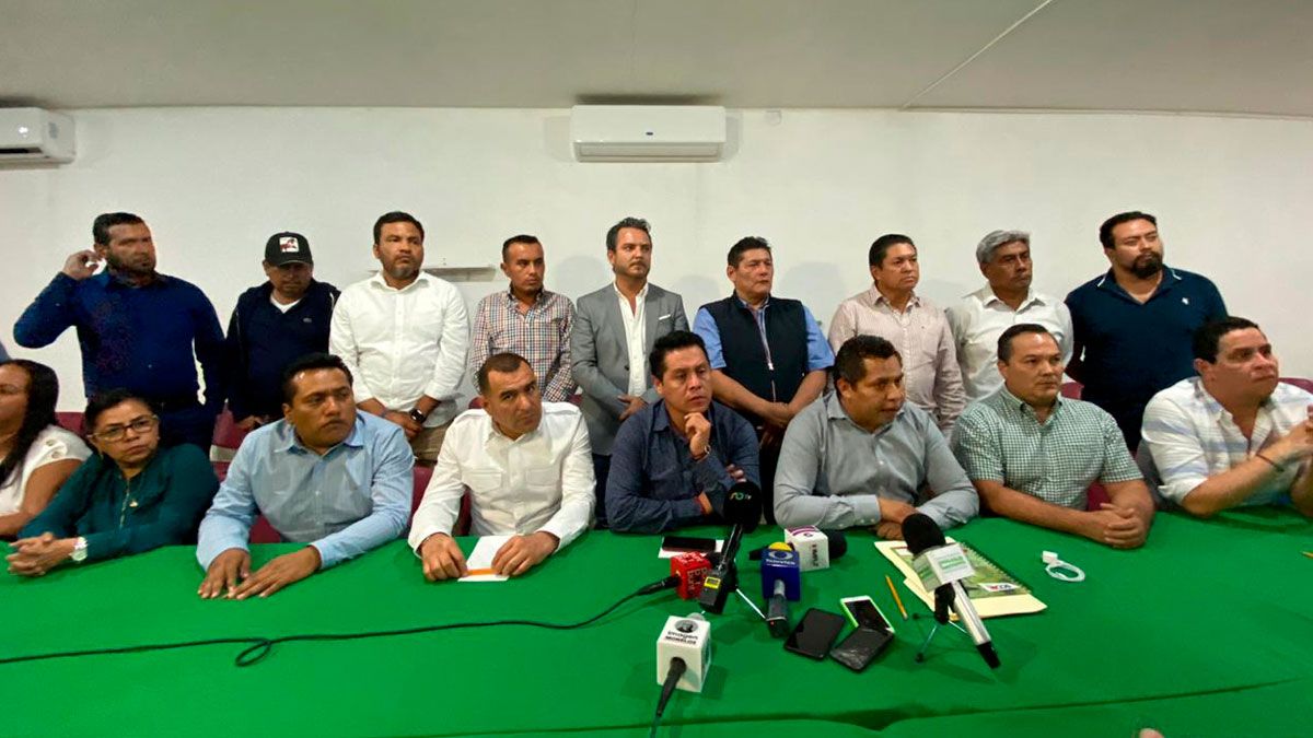 Cancelan bloqueos alcaldes de Morelos