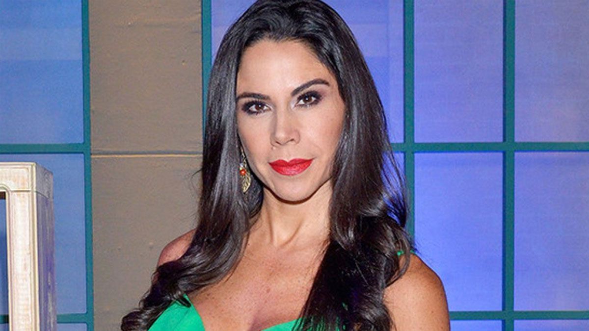 “Cállese, perra”,dice oficial de tránsito a Paola Rojas