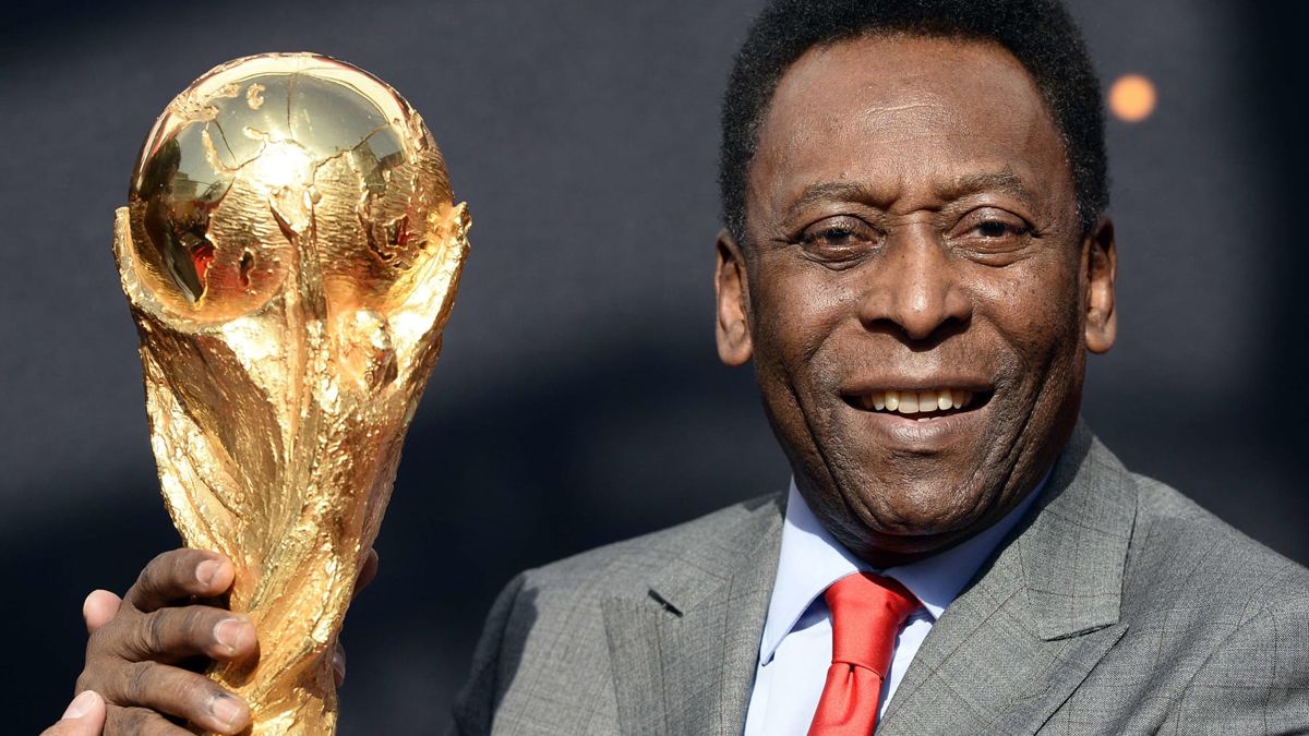 Pelé decide aislarse para evitar contagios