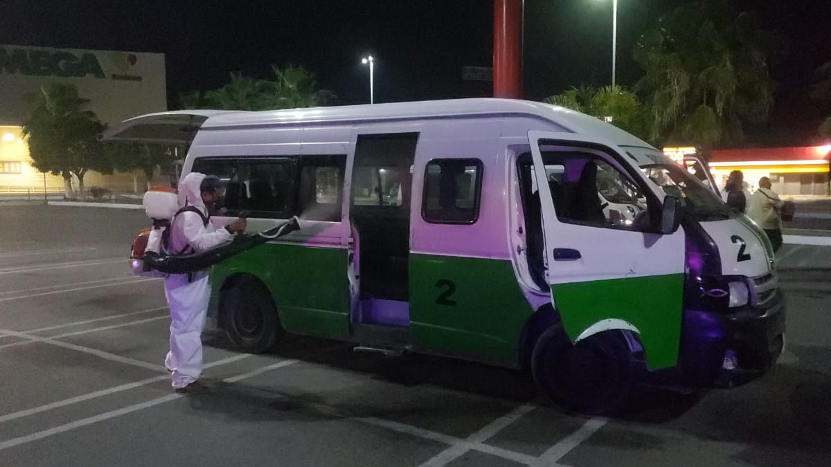 Sanitizan transporte público en Jojutla