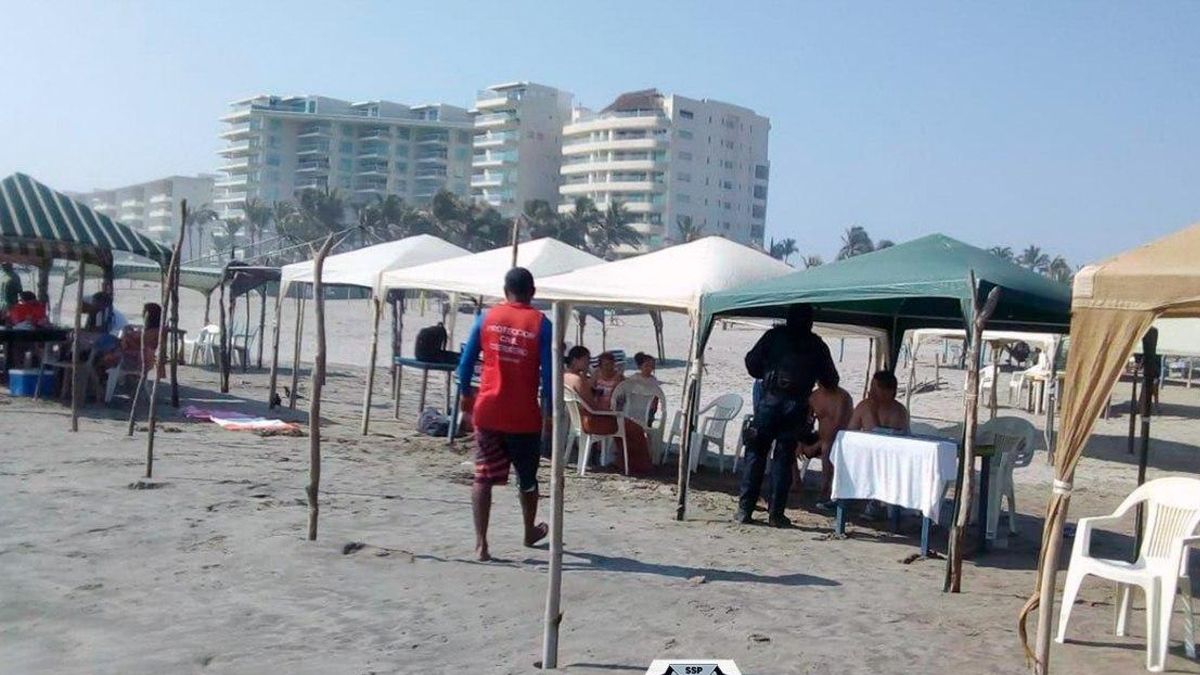 24 Morelos Turistas Acapulco