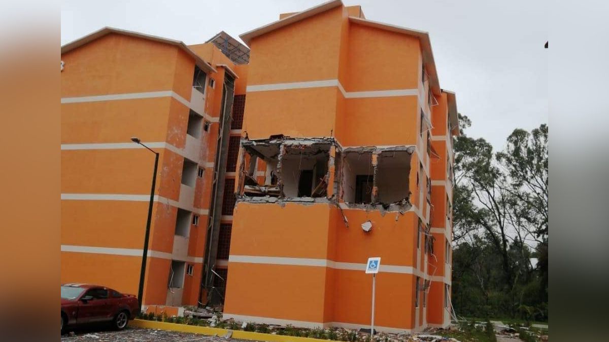 24 Morelos Explosión Zona militar Cuernavaca