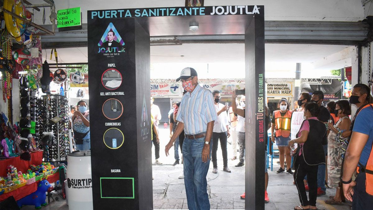 Se instala moderna puerta desinfectante en mercado de Jojutla