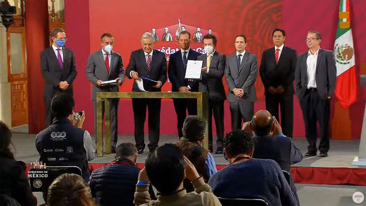 24 Morelos firma de convenio SEP